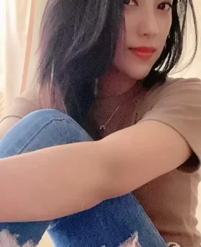 轻熟少妇，年后第一天上班