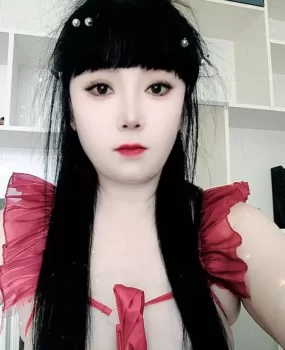 丰满紧致小少妇