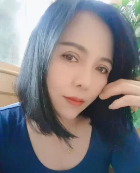 河东妮妮少妇