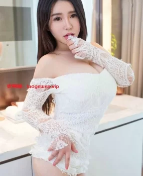 昆明兼职小姐姐胸大腰细服务态度好